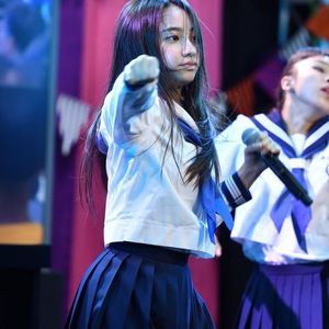 成熟女人记录自己被一根大黑屌操得快感不断
