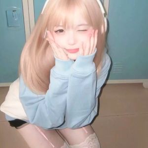 成熟女人记录自己被一根大黑屌操得快感不断
